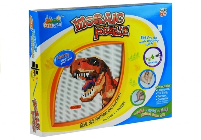 Grote mozaïek met gekleurde pinnetjes met dinosaurussen