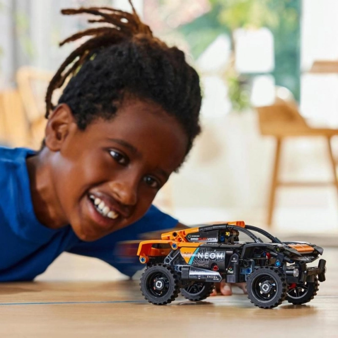 LEGO® Technic 42166 NEOM McLaren Extreme E Race Auto