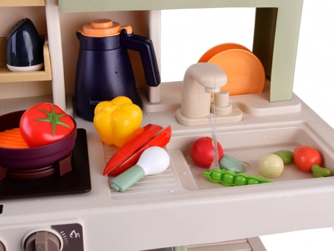 Realistische grote keuken met stoom, geluid en licht