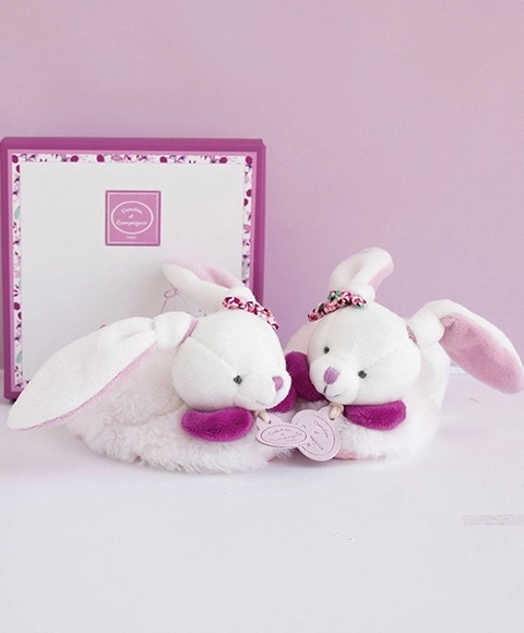 Cadeauset babyslofjes met rammelaars konijntje 6–12 maanden