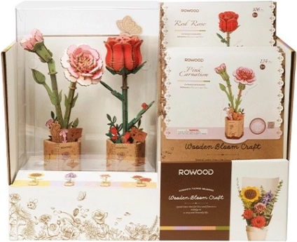 RoboTime-display met roze anjer en rode roos