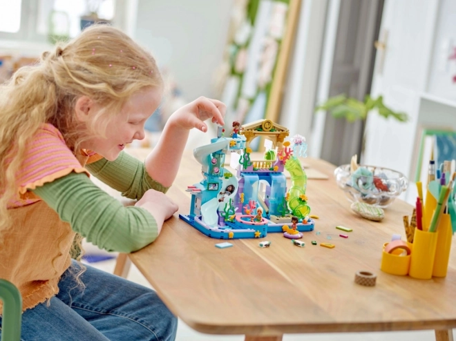 LEGO Friends 42630 Waterpark in Heartlake stad