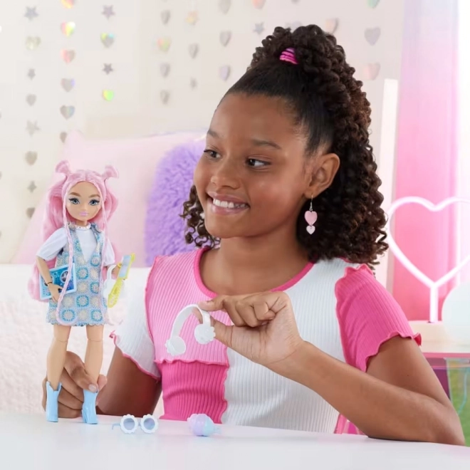 Barbie Dream Besties Daisy Jean modieuze pop met muzikale accessoires