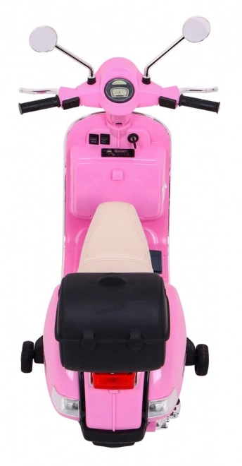 Elektrische kinderscooter Vespa roze met zijwieltjes