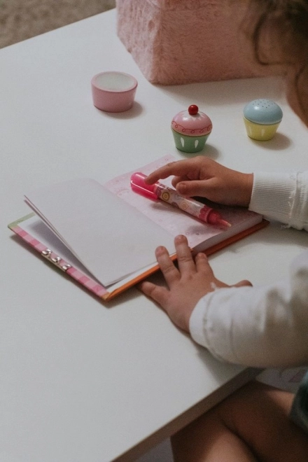 Herdenkingsboek met slot "Vriendinnen voor altijd"