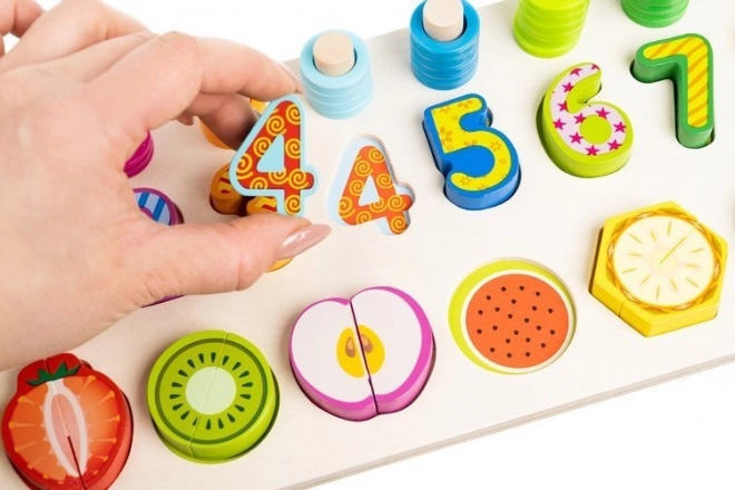 Houten educatief speelgoed met cijfers en fruit