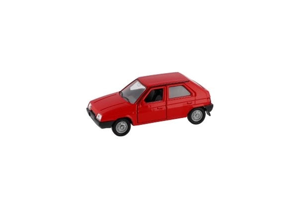 Auto Welly Škoda Favorit metaal/plastic 11cm 1:34 vrije loop mogelijkheid 4 kleuren doosje 15x7x7cm