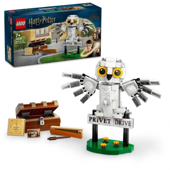 LEGO Harry Potter Hedwig op de Ligusterlaan