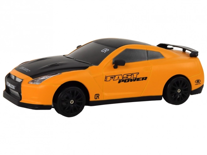Op afstand bedienbare sportwagen R/C 1:24 verwisselbare wielen – geel