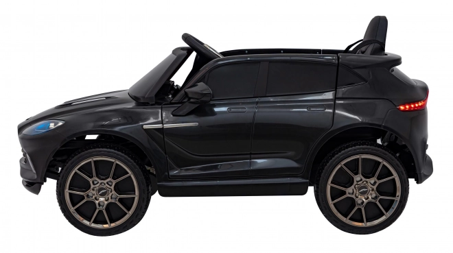 Aston Martin DBX Zwart