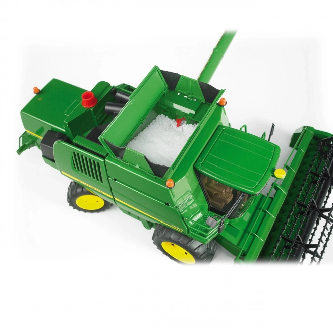 Bruder Combine JOHN DEERE T670i