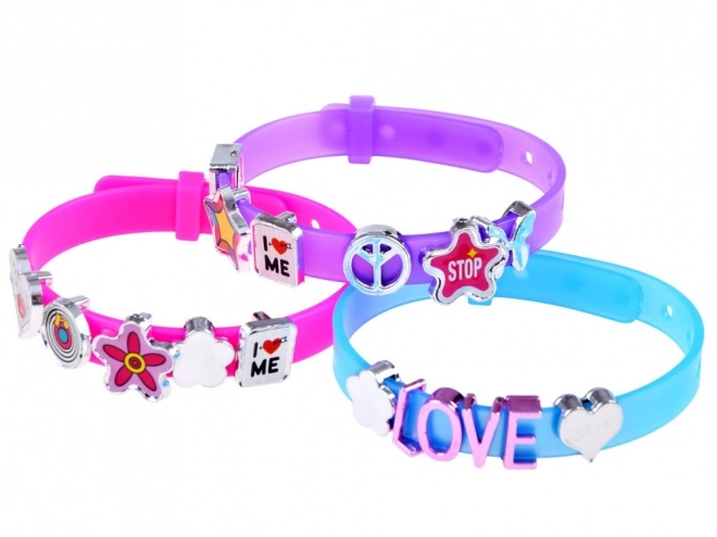 Creatieve set voor armbanden met letterkralen