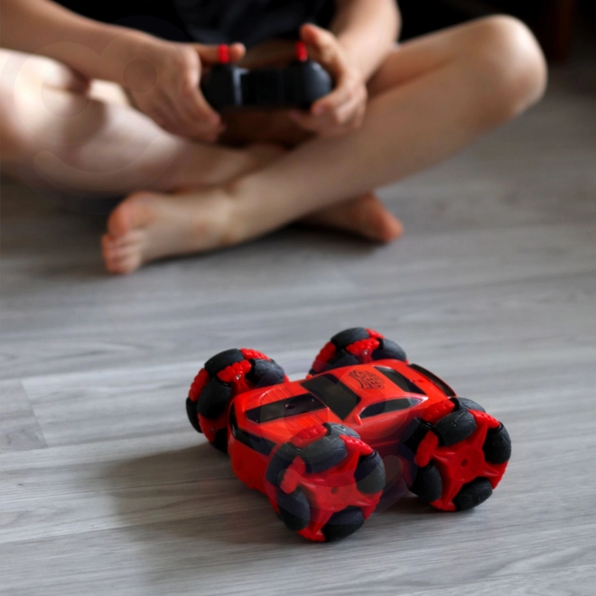Woopie Leuk RC auto met 360° stunts en afstandsbediening 2,4 GHz