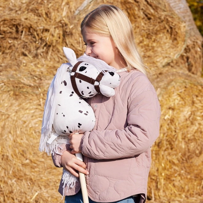 Stokpaardje uit de HOPPIHORSE Sport Edition collectie in de kleur witte luipaard