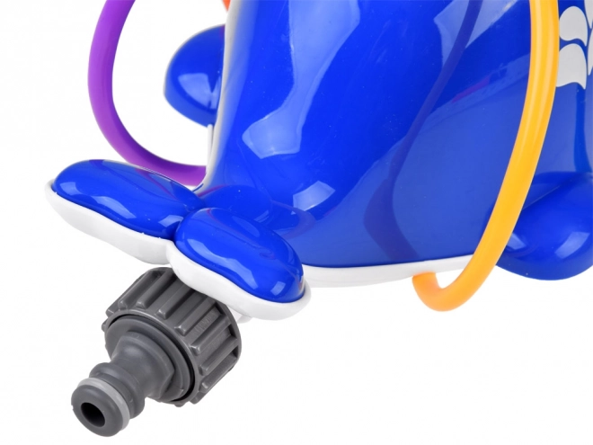 Vrolijke walvis water sproeier