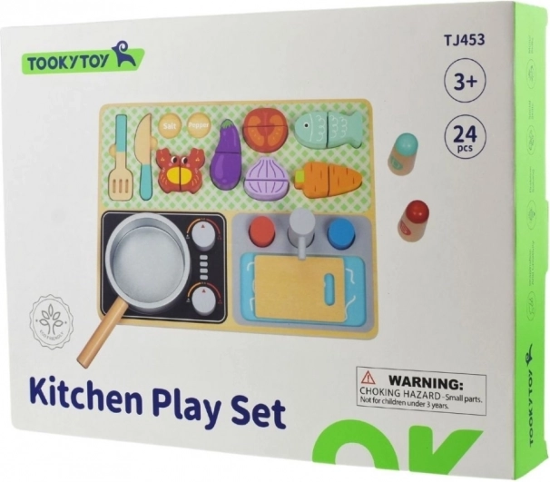 Houten keukentje met accessoires voor de kleine chef