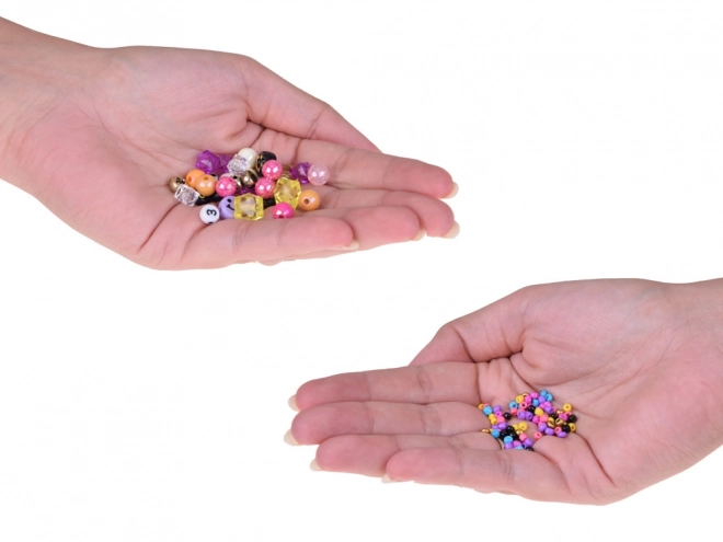 Set van gekleurde kristalkralen voor het maken van armbanden