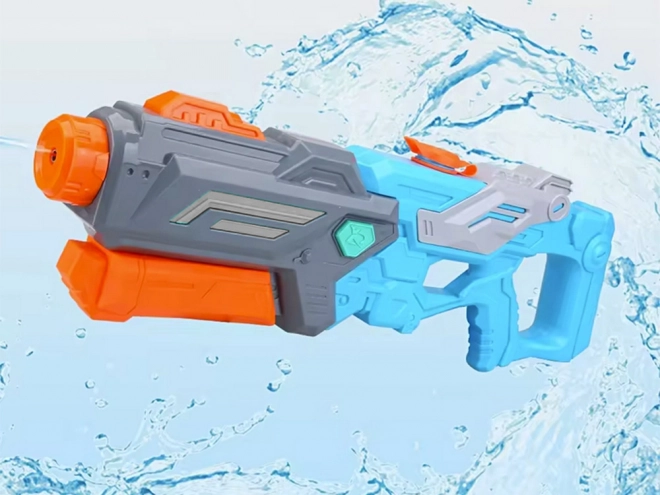 Grote waterpistool met pomp