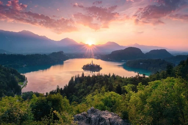 Ravensburger puzzel Bledmeer Slovenië 3000 stukjes