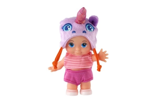 Poppenbaby met muts kunststof stevig lichaam 15cm 4 soorten in doosje 9x16x6cm