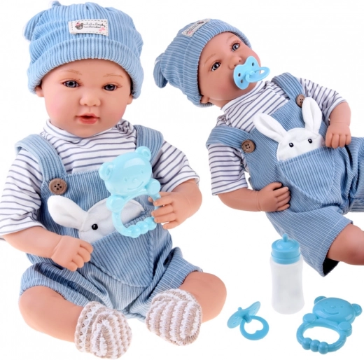 Interactieve realistische babypop 46 cm in blauwe tuinbroek met accessoires