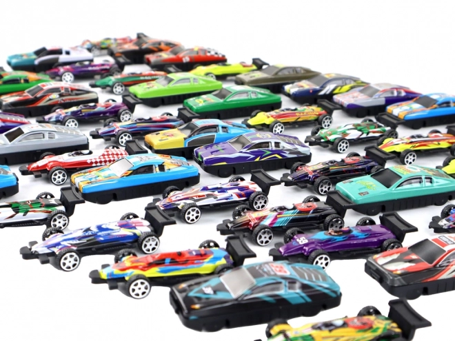 Set van 50 kleurrijke autootjes