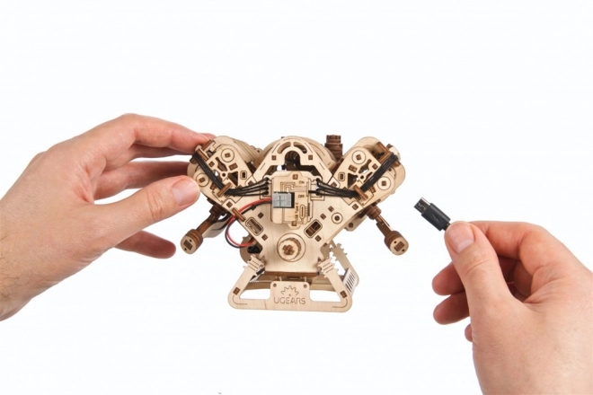 Ugears 3D houten puzzel motor V8
