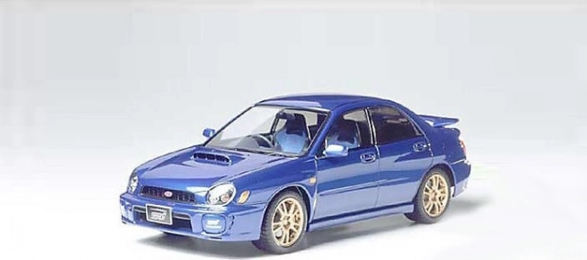 Kunststof model SUBARU Impreza STI om te lijmen