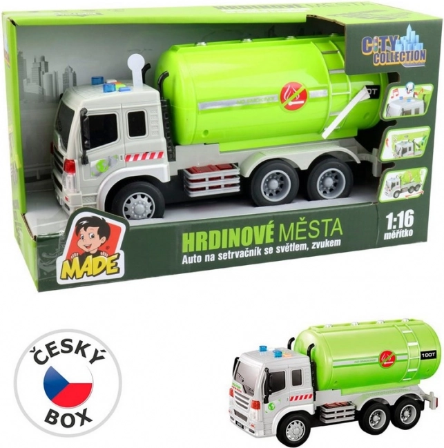 Vrachtwagen met traagheid met licht en geluid