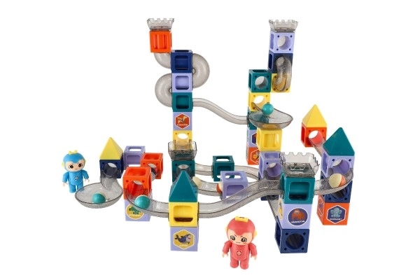 Magnetische knikkerbaan met figuren 102 stuks in doos 49x35x9cm