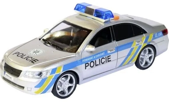 Politieauto met Tsjechische stem