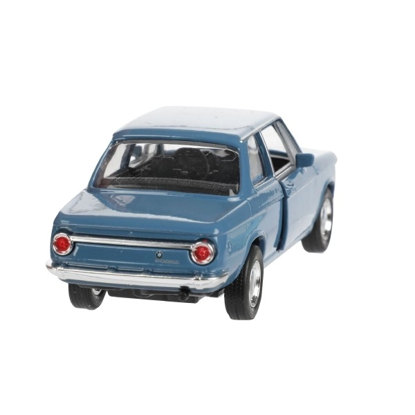 Metalen model BMW 2002 TI op schaal 1:24