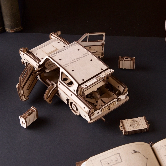 Ugears 3D houten mechanische puzzel Harry Potter Vliegende Ford Anglia