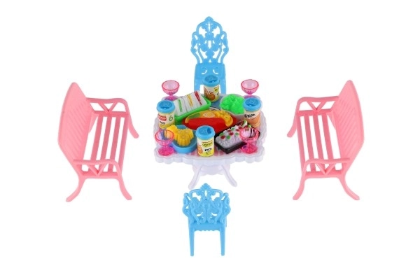 Poppenmeubels van plastic 4 kleuren in blister 14x11x16cm
