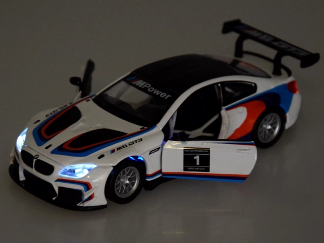 Metalen model van sportauto BMW M6 GT3