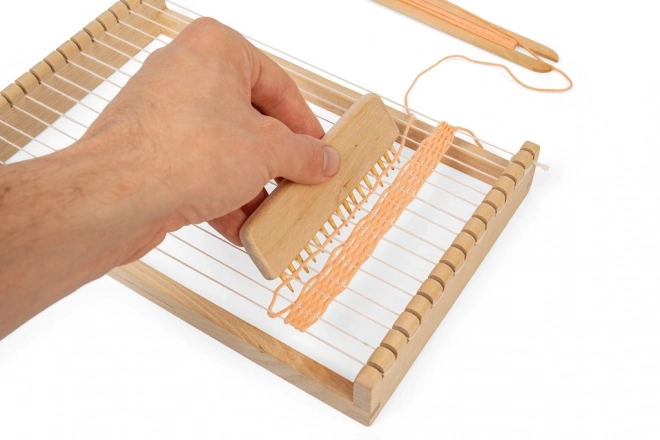 Houten weefgetouw voor creatieve kinderen