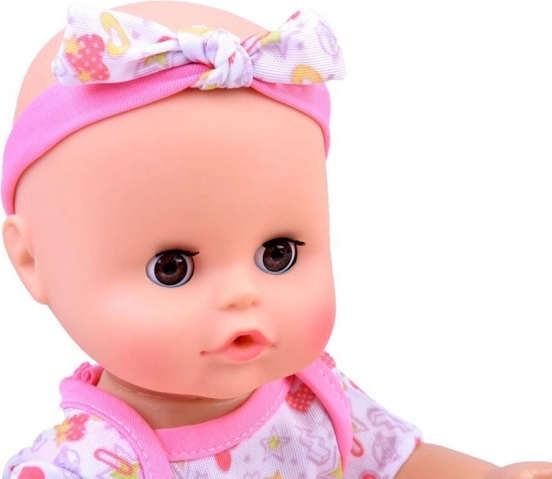 Schattige look en sluitende ogen
