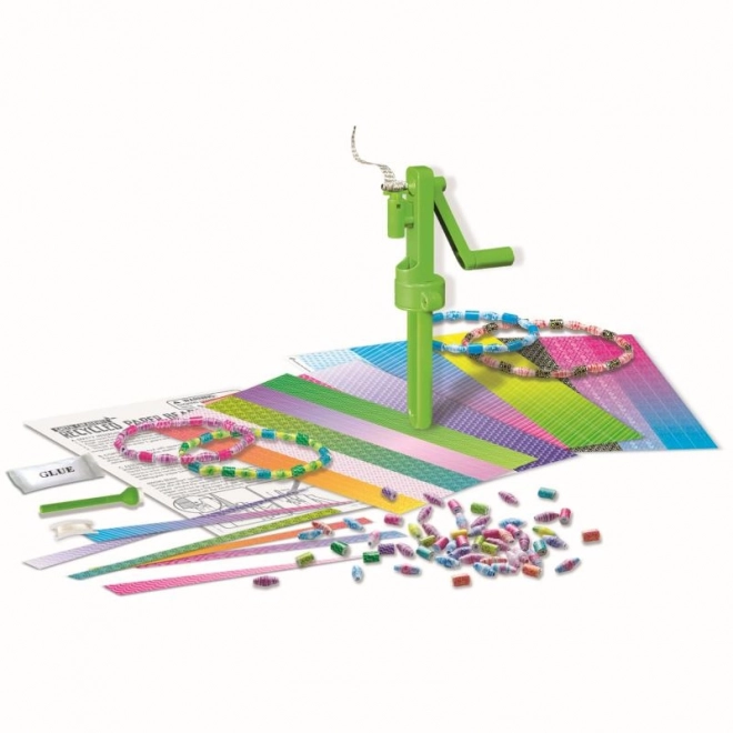 Recyclingapparaat voor het maken van papieren kralen