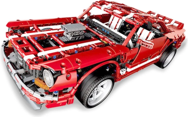 Realistische muscle car met bewegende onderdelen