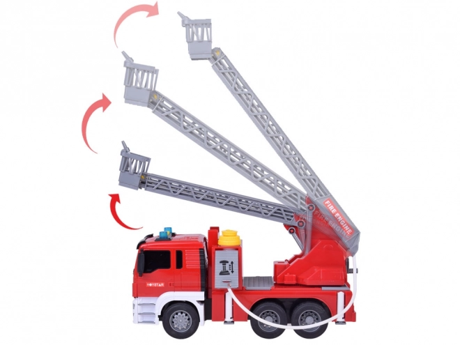 Brandweerauto met waterfunctie en beweegbare ladder