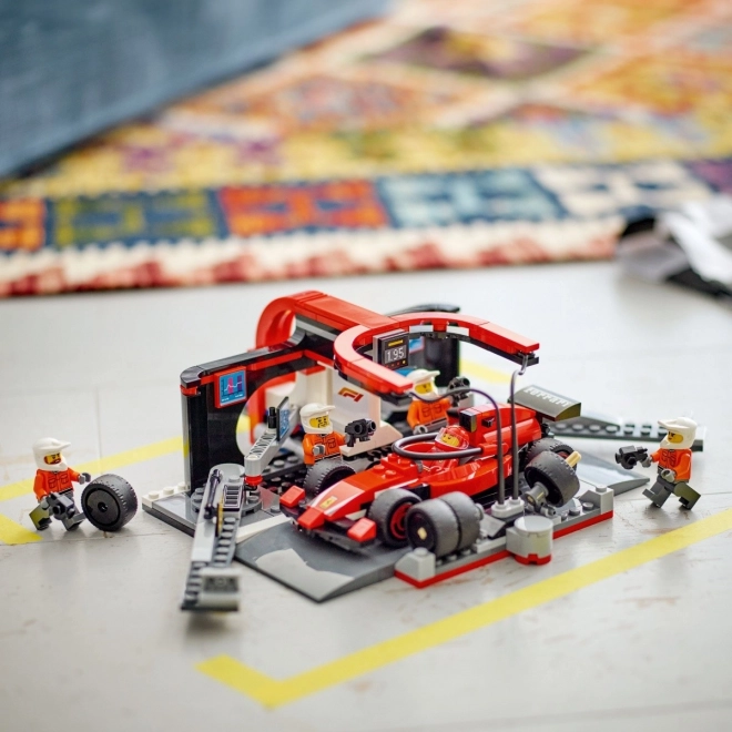 LEGO City 60443 Pitstop F1 met monteurs en Ferrari-auto