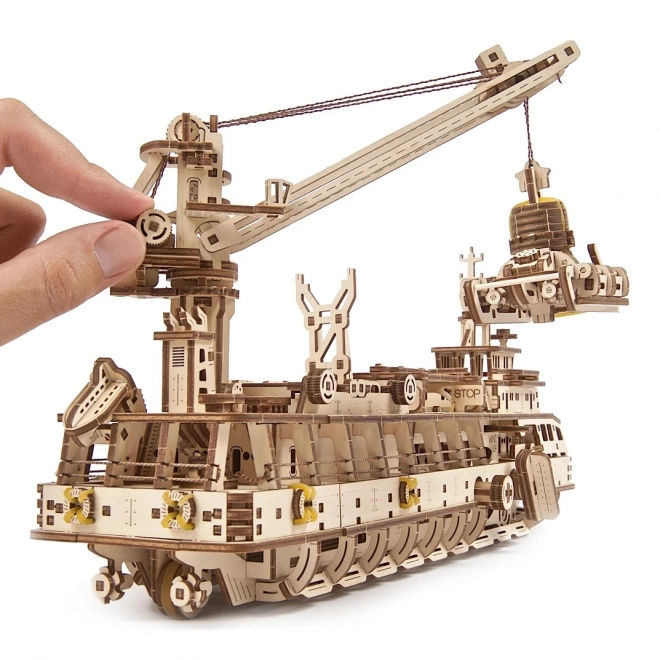 Ugears 3D puzzel - Onderzoeksschip 575 stuks