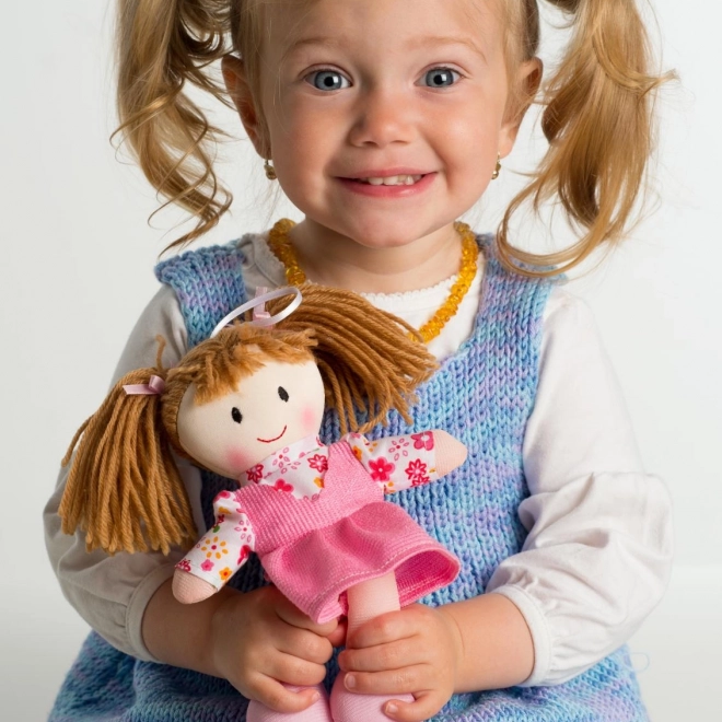 Pluchen pop Anička 20 cm, spreekt Slowaaks