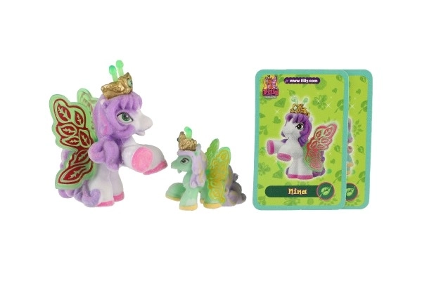 Filly Butterfly familie figuurtjes 2 stuks pluche met accessoires mix van soorten op kaart 17x16,5cm