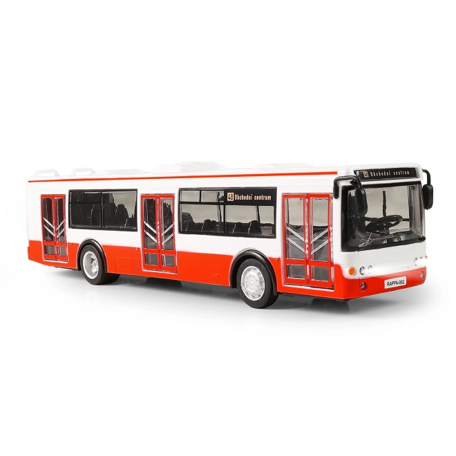 Bus die haltes in het Tsjechisch aankondigt 28 cm
