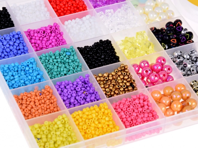 Set van gekleurde kristalkralen voor het maken van armbanden