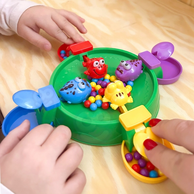 Leuk spel hongerige vrolijke kikkers en krokodillen