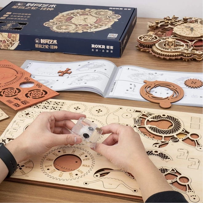 RoboTime 3D houten mechanische puzzel Klok met kalender