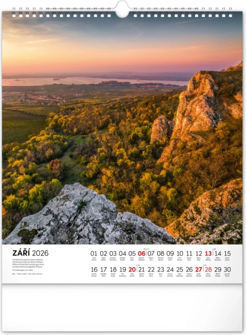 Wandkalender Wandelen door het Moravische landschap 2026