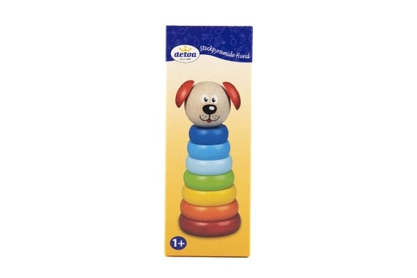 Houten piramide met een hondje
